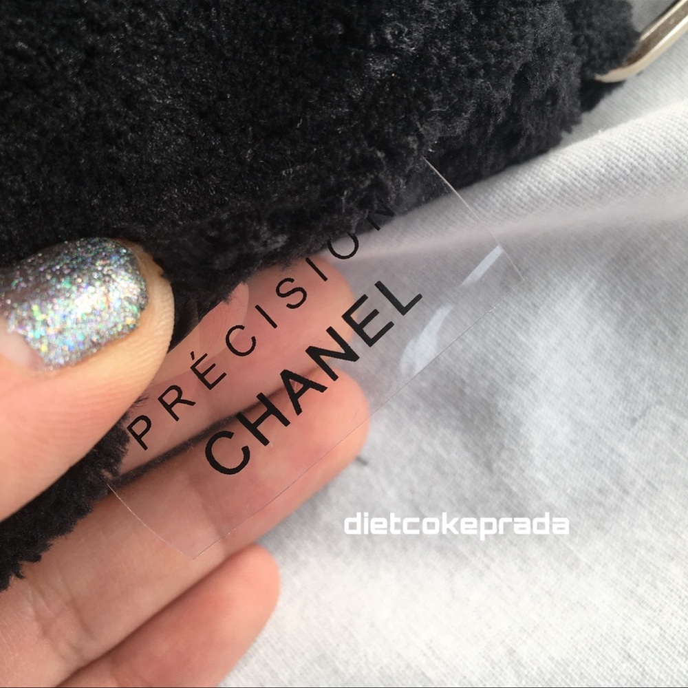 ⭐️ FIRM PRICE ⭐️ Authentic Chanel Terrycloth Makeup Bag - Picture 2 of 5
